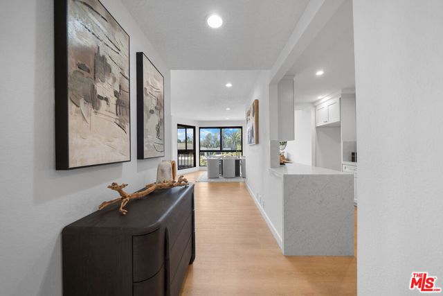 4477 Wilshire Boulevard 308, Los Angeles, CA 90010