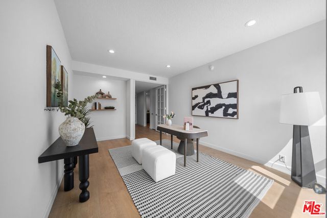 4477 Wilshire Boulevard 308, Los Angeles, CA 90010