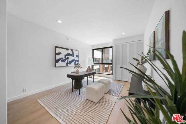4477 Wilshire Boulevard 308, Los Angeles, CA 90010