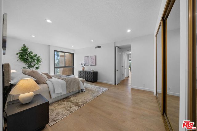 4477 Wilshire Boulevard 308, Los Angeles, CA 90010