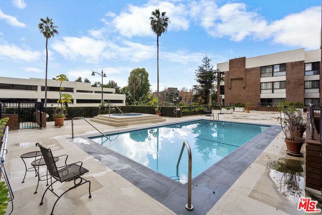 4477 Wilshire Boulevard 308, Los Angeles, CA 90010