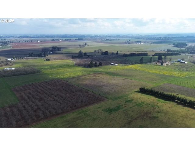 19350 Ne TRUNK Rd, Dundee, OR 97115