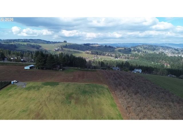 19350 Ne TRUNK Rd, Dundee, OR 97115