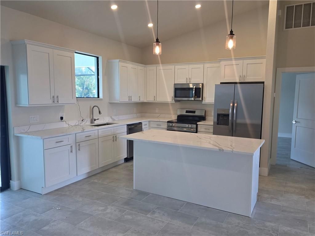 629 NW 28th TER, CAPE CORAL, FL 33993 — photo 3