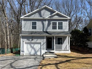 585 Laurel Street, East Haven, CT 06512