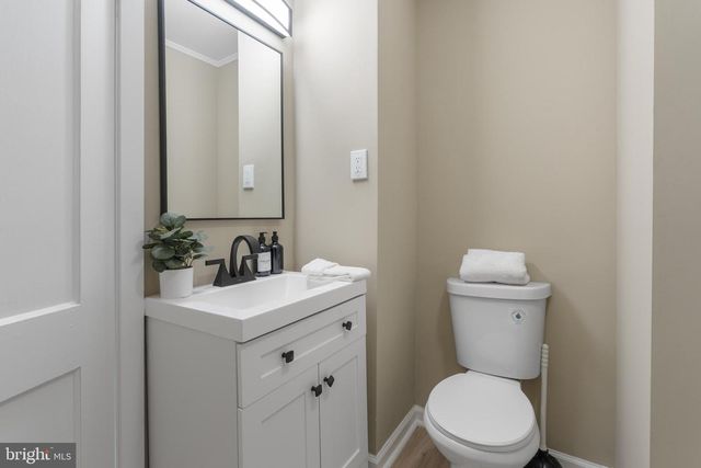 1224 W MILL ST, Quakertown, PA 18951