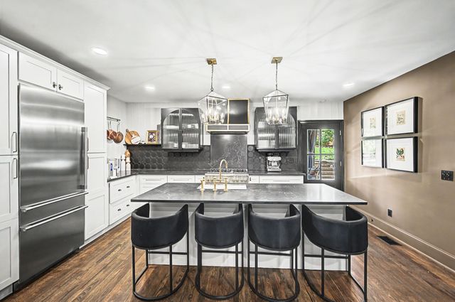 837 Glen Ave, Nashville, TN 37204