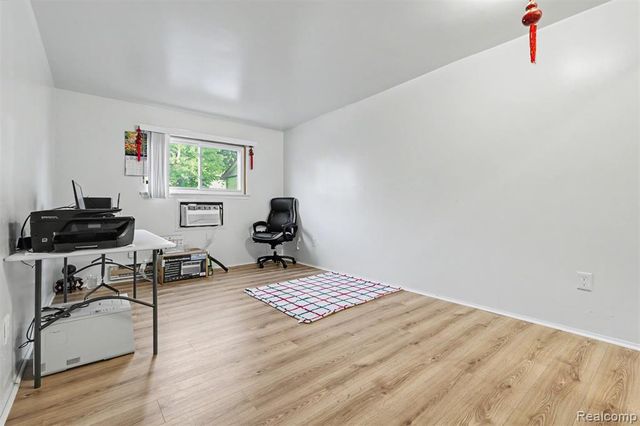 7345 Woodview Street 1, Westland, MI 48185