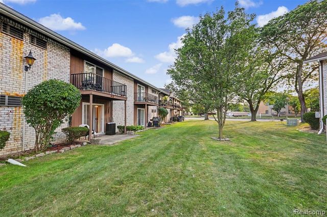 7345 Woodview Street 1, Westland, MI 48185