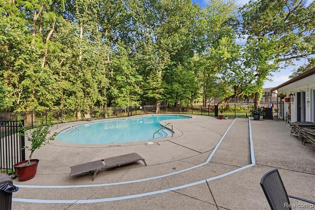 7345 Woodview Street 1, Westland, MI 48185