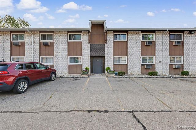 7345 Woodview Street 1, Westland, MI 48185
