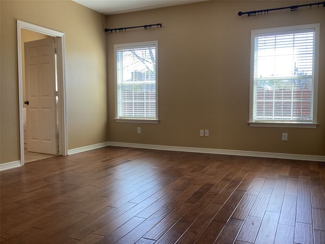 111 Reba Road, Heath, TX 75032