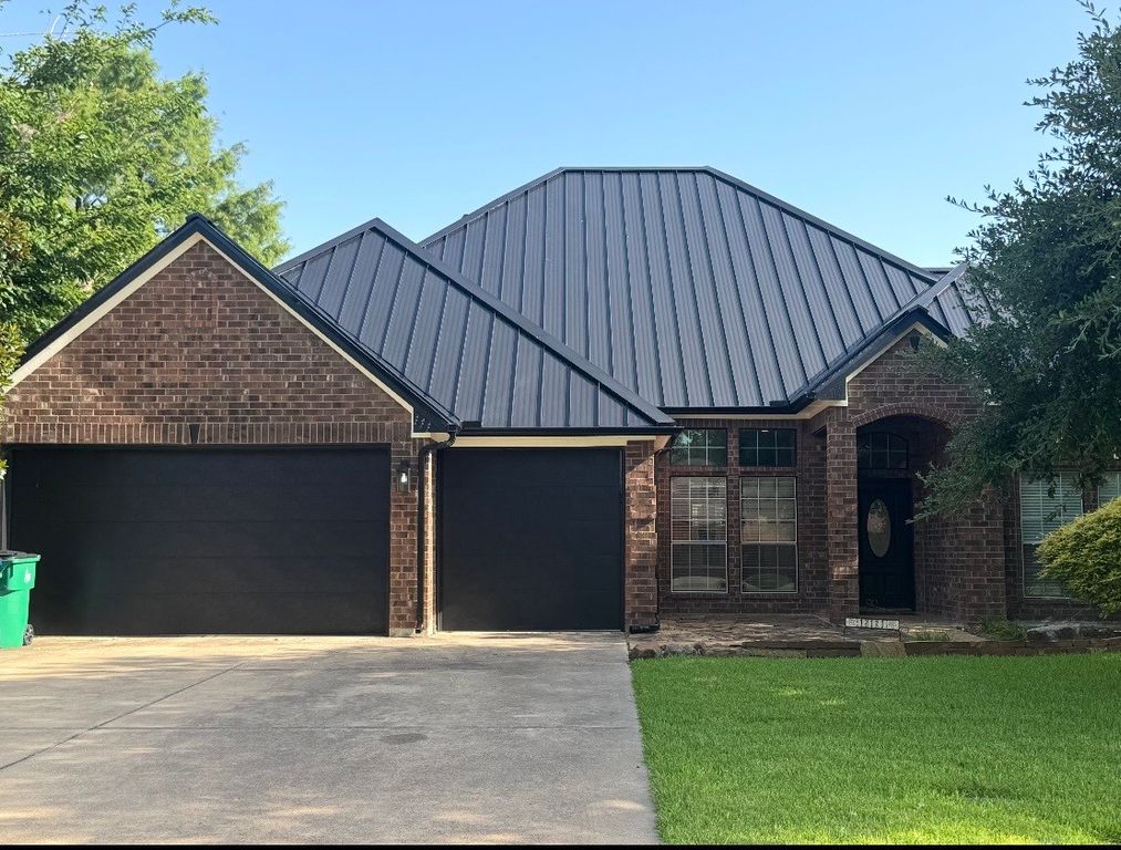 111 Reba Road, Heath, TX 75032