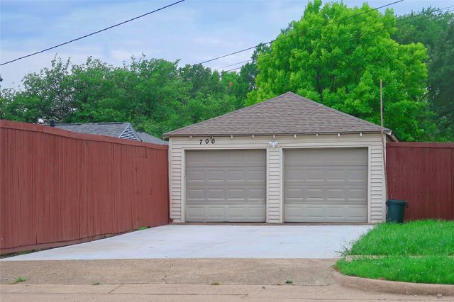 700 dumont Drive, Richardson, TX 75080