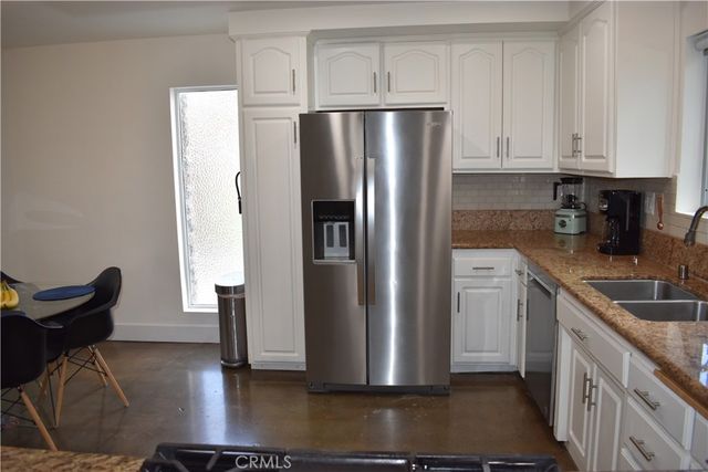 1156 Lyndhurst Drive, Riverside, CA 92507