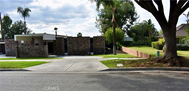 1156 Lyndhurst Drive, Riverside, CA 92507