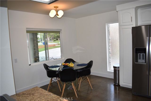 1156 Lyndhurst Drive, Riverside, CA 92507