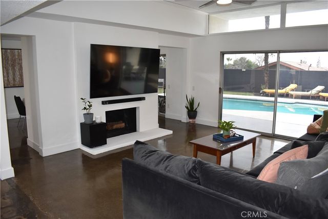 1156 Lyndhurst Drive, Riverside, CA 92507