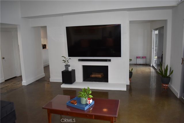 1156 Lyndhurst Drive, Riverside, CA 92507