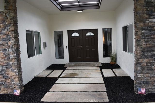 1156 Lyndhurst Drive, Riverside, CA 92507