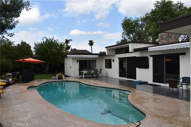 1156 Lyndhurst Drive, Riverside, CA 92507