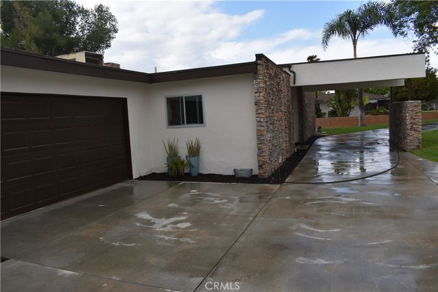 1156 Lyndhurst Drive, Riverside, CA 92507