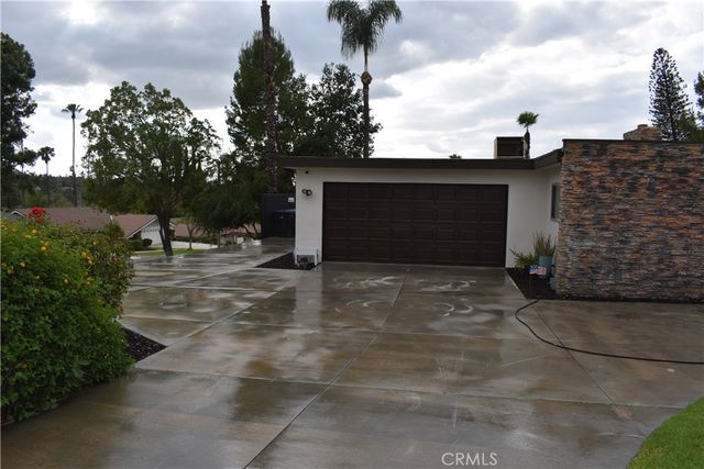 1156 Lyndhurst Drive, Riverside, CA 92507