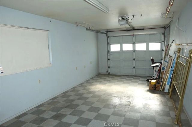 1340 Foxenwood Drive, Santa Maria, CA 93455