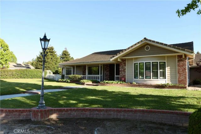 1340 Foxenwood Drive, Santa Maria, CA 93455