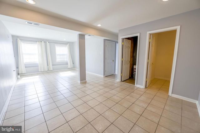 18500 BULL RUN DR, Hagerstown, MD 21740