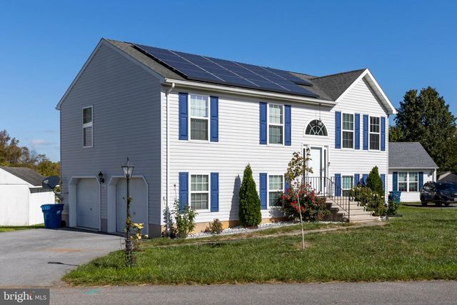 18500 BULL RUN DR, Hagerstown, MD 21740