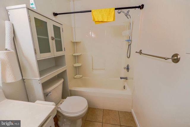 18500 BULL RUN DR, Hagerstown, MD 21740