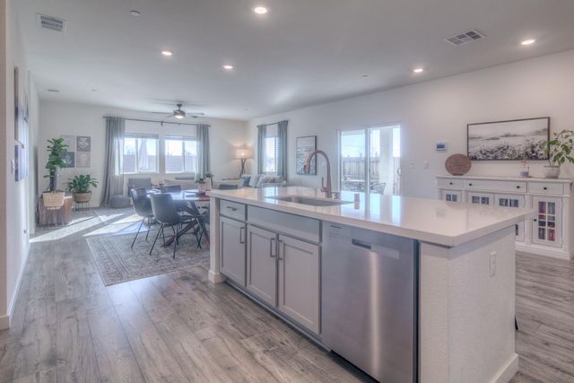 4871 Ambrosia Ct, Roseville, CA 95747