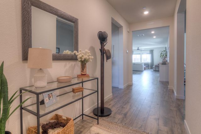 4871 Ambrosia Ct, Roseville, CA 95747