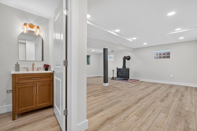 3558 Lobelia Drive, Blue Ash, OH 45241