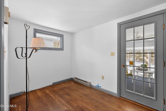 664 St. David's Lane, Niskayuna, NY 12309