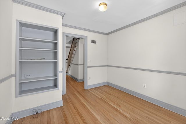 664 St. David's Lane, Niskayuna, NY 12309