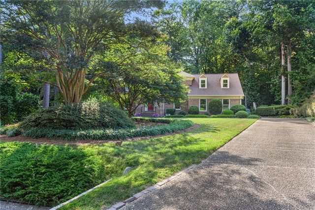 303 Tides RN, Yorktown, VA 23692