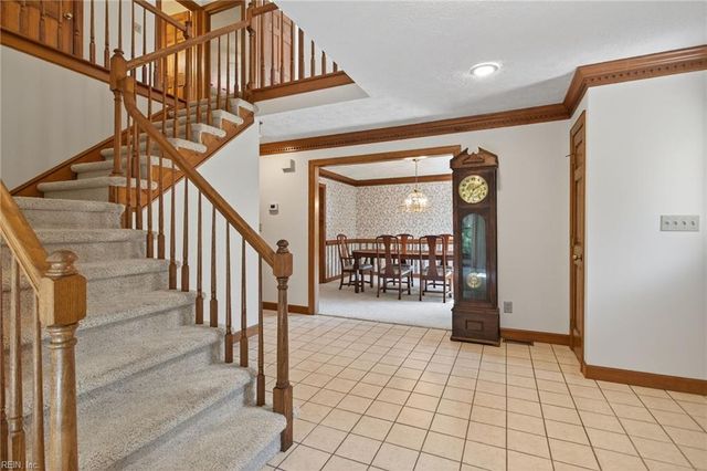 303 Tides RN, Yorktown, VA 23692