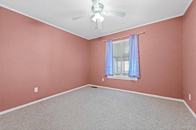 20311 Garden Court, Roseville, MI 48066