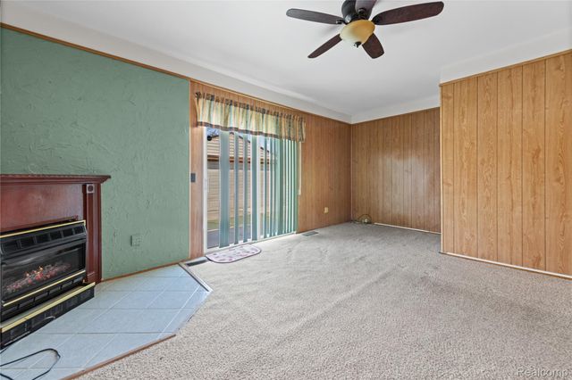 20311 Garden Court, Roseville, MI 48066