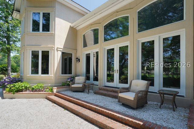 3 Oconee Ct, Bluffton, SC 29910
