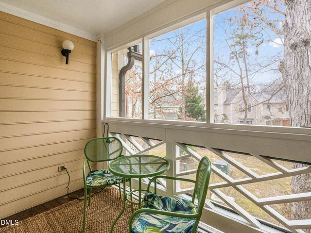 1001 Kingswood Drive J, Chapel Hill, NC 27517