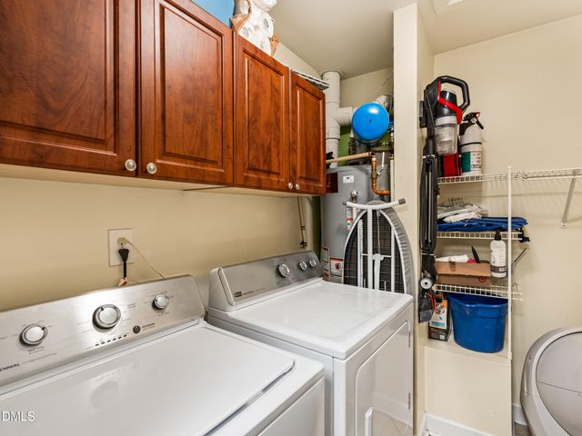 1001 Kingswood Drive J, Chapel Hill, NC 27517