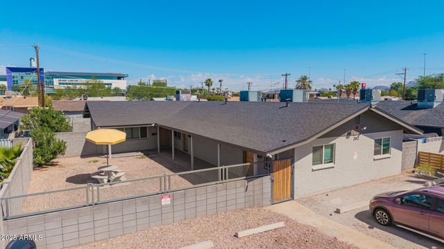 2612 W Pierson Street, Phoenix, AZ 85017