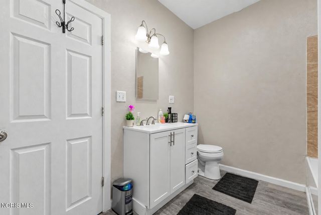 115 Essex Street, Toledo, OH 43605