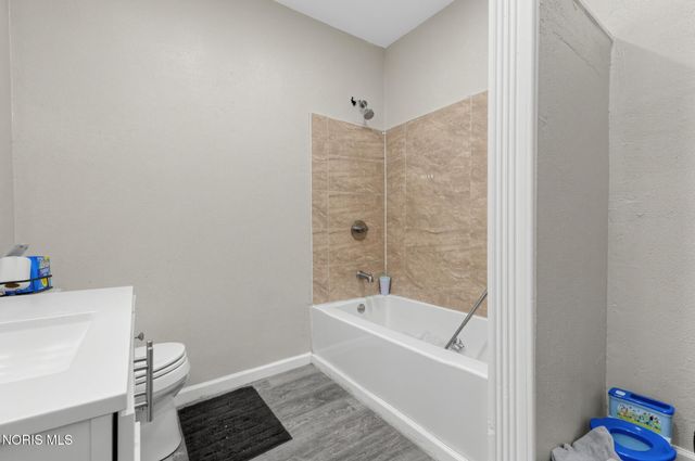 115 Essex Street, Toledo, OH 43605