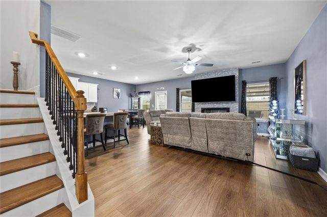 324 Denton Way, Hampton, GA 30228