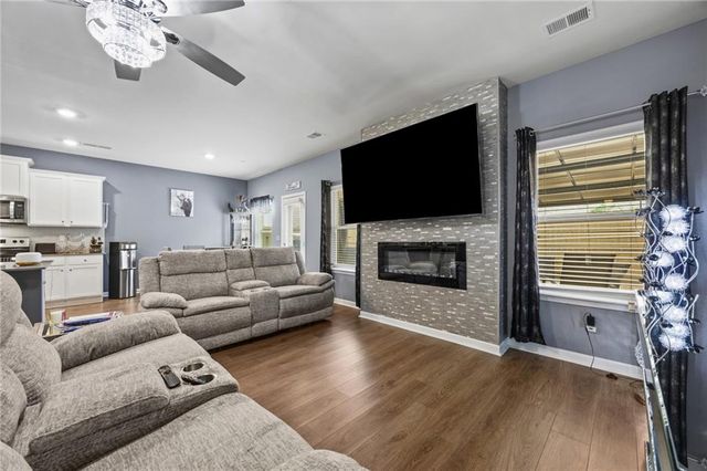 324 Denton Way, Hampton, GA 30228