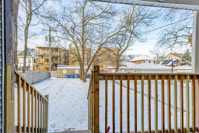 2038 E 73rd Street, Chicago, IL 60649